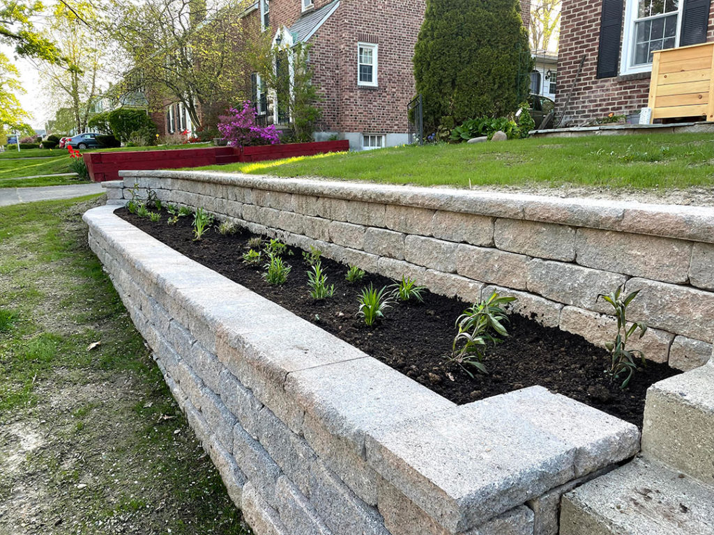 Hardscape Installations Garden & Retaining Wall 01